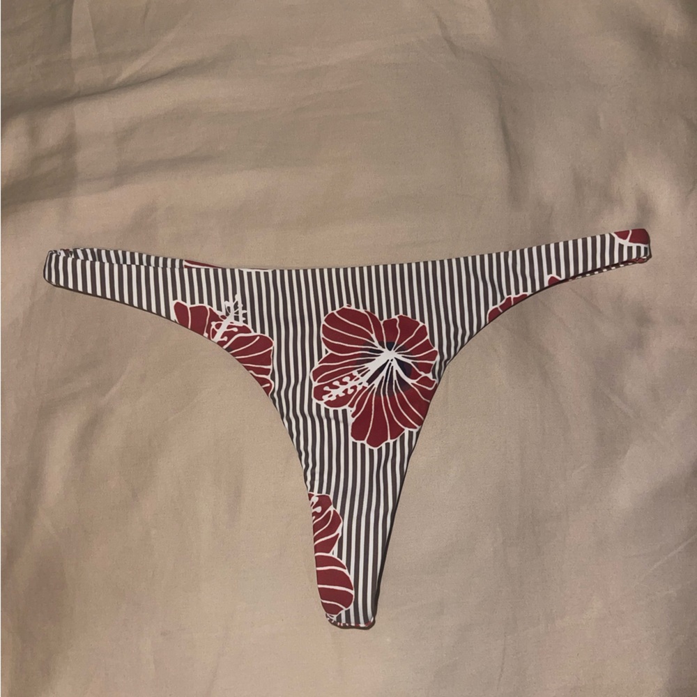 TRADED Benoa Hapa Tai Bottoms (M)